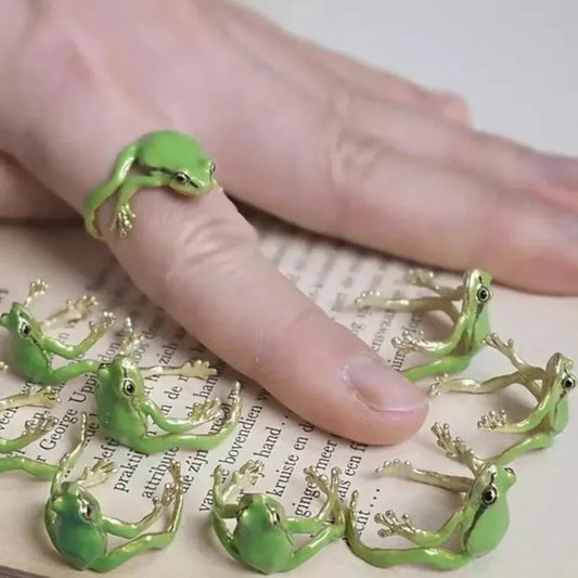 Mini Green Tree Frog Open Ring